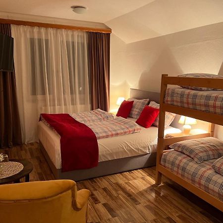 Hotel Central Влашич Екстер'єр фото