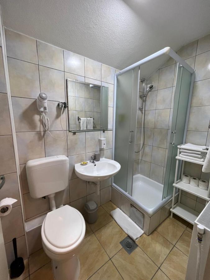 Hotel Central Влашич Екстер'єр фото